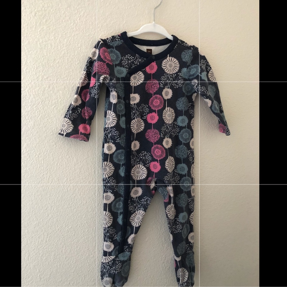 Used Tea Collection Footie